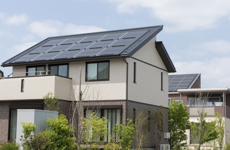 太陽光で発電 | 藤沢の工務店なら有限会社相馬工務店